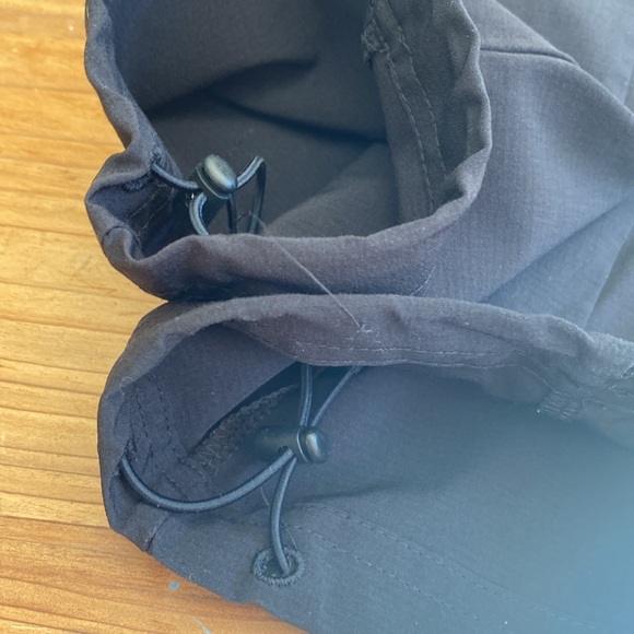 FWD (Sport Check) Pants used for golf only - Picture 8 of 9